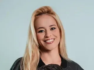 Martina2222  live sex cam