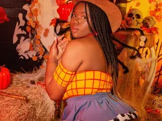 MakenaGolden  live sex cam