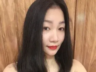 Sandy699  live sex cam