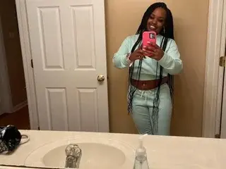 W23tTy  live sex cam