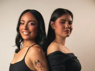JadeAndHarper  live sex cam