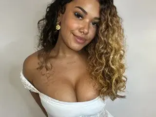 GraceFlower  live sex cam