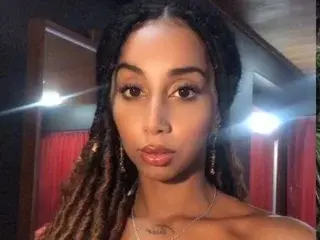 Goddess_Metzi  live sex cam