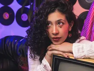 MelissaSweeth  live sex cam