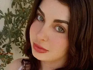 SarinaSapphire  live sex cam