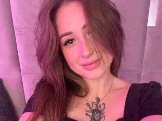 PrettyAdellee  live sex cam