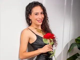 MilanPerry  live sex cam