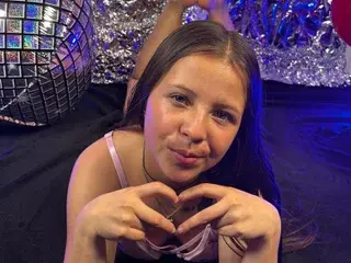 Graceandtony  live sex cam