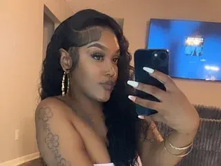 Wild_zurii  live sex cam