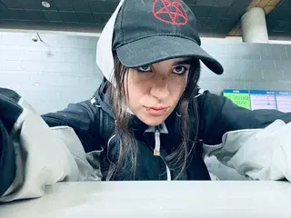 AmySpider  live sex cam