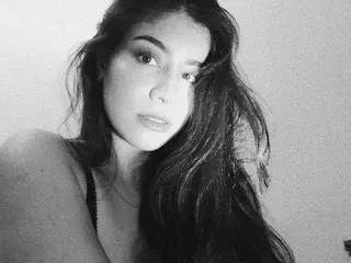 QueenQadesh  live sex cam