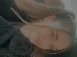 Matildaa  live sex cam