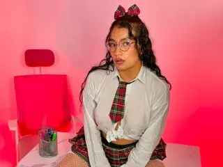 Mia_Cherryxx  live sex cam