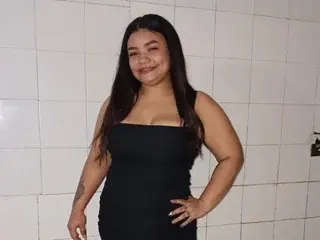 LaraSeduce  live sex cam