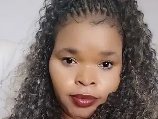 Pervertbitch34  live sex cam