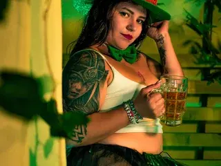 JuanaValkiria  live sex cam