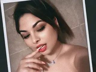 Kairafantasy  live sex cam