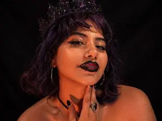 RAVENTEEN  live sex cam