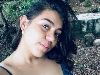 NaturalgirlMia  live sex cam