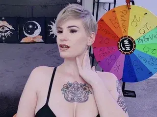 SilveraStrain  live sex cam