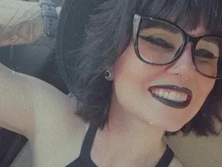 AltGirl19  live sex cam