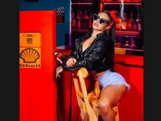 Dahiana_Ross  live sex cam