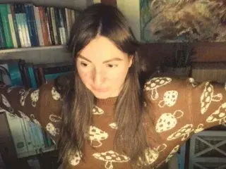 AntoniaPur28  live sex cam