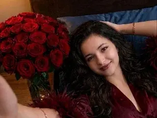 Kitty_Mia  live sex cam