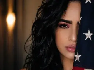 Aisha_gold  live sex cam