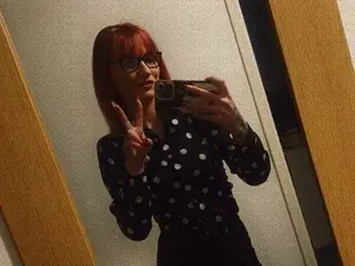 MsRedxxxx  live sex cam