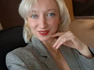 NatalieXBitton  live sex cam