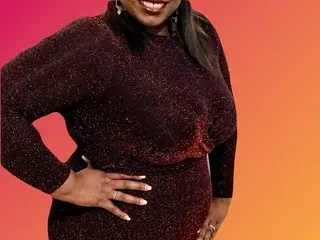 MissCurvyCara  live sex cam