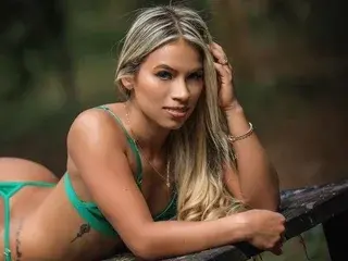 Mia_rosee  live sex cam