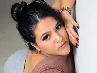 OlivaFoxx19  live sex cam