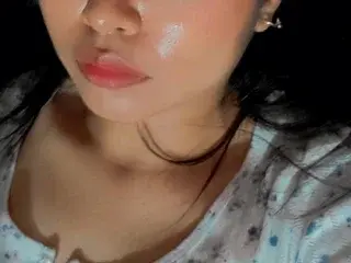 Violetmoonglade  live sex cam