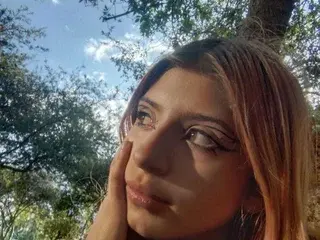 Afrodhita  live sex cam