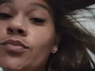 SweetAlexa23  live sex cam