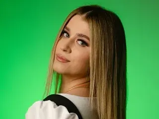 AlisAnne  live sex cam