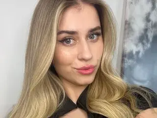 AlisAnne  live sex cam