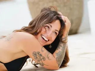 Anastasia_UK  live sex cam