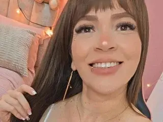 EmilyHarrix  live sex cam