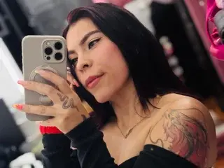 AliciaVegaa  live sex cam