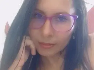 KeiryDiaz  live sex cam
