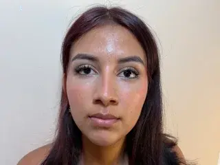 Nickygirl37  live sex cam