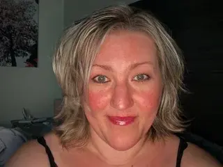 GiannaPreston  live sex cam