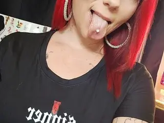 SindraSinner  live sex cam