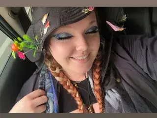 Lilvixenbaby  live sex cam