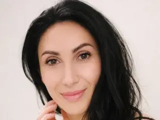 MiraWonderful  live sex cam