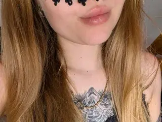 Manonsecret100  live sex cam