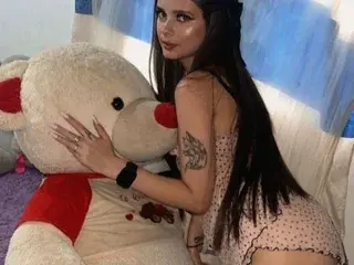 Latissexyemily  live sex cam